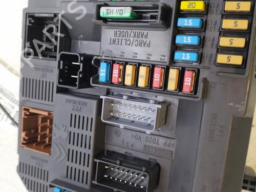 Used Fuse box Fuse box PEUGEOT 2008 I (CU_) 1.2 THP 110 / PureTech 110 (110 hp) 28054287 28054287