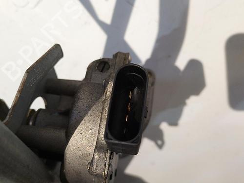 Used Front wiper motor Front wiper motor VW BORA I (1J2) 1.9 TDI (101 hp) 22825598 22825598