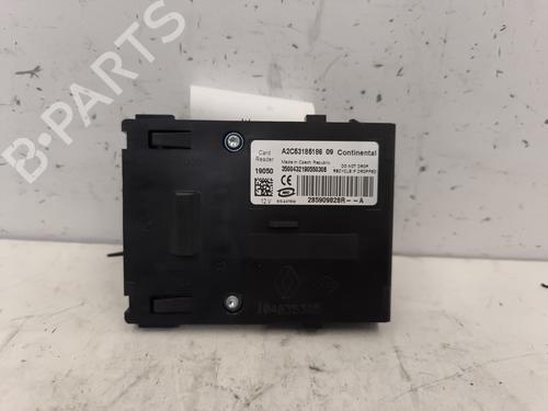 Used Card reader RENAULT ZOE (BFM_) ZOE (BFMD) (109 hp) 25331513