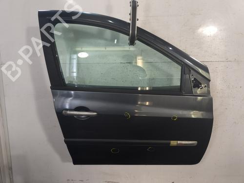 Used Right front door RENAULT CLIO III (BR0/1, CR0/1) 1.5 dCi (C/BR0G, C/BR1G) (68 hp) 28156879