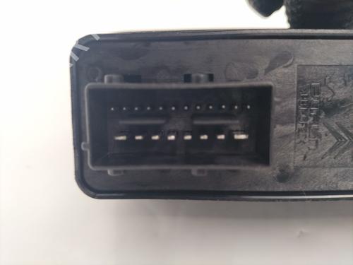 Used Left front window switch Left front window switch PEUGEOT 308 I (4A_, 4C_) 1.6 HDi (92 hp) 32016915 32016915