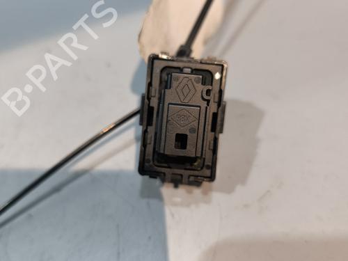Used Left rear window switch Left rear window switch RENAULT ARKANA I (LCM_, LDN_) 1.6 E-TECH 145 (LDMU) (143 hp) 29285972 29285972