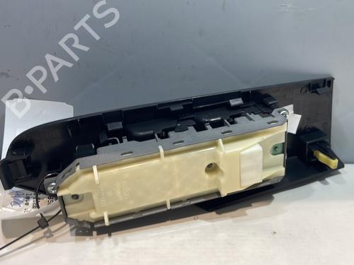 Left front window switch TOYOTA AURIS (_E18_) 2.0 D-4D (ADE186_, ADE186R) | BP30497450I27