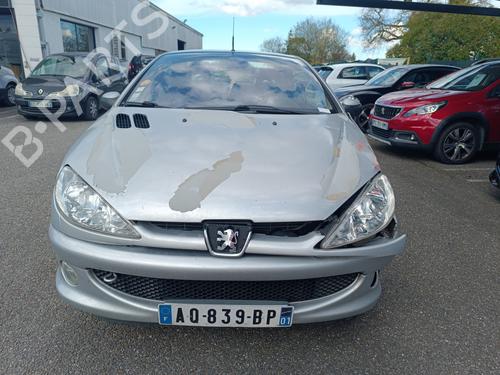 Fuse box PEUGEOT 206 CC (2D) 1.6 16V (2DNFUF, 2DNFUR) | BP25871851E1 