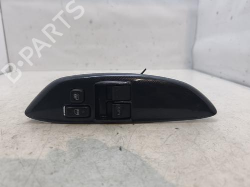 Used Left front window switch TOYOTA YARIS (_P1_) 1.0 (SCP10_, SCP10R) (68 hp) 29639857