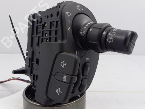 Used Steering column stalk RENAULT SCÉNIC II (JM0/1_) 1.9 dCi (JM14) (131 hp) 22825644