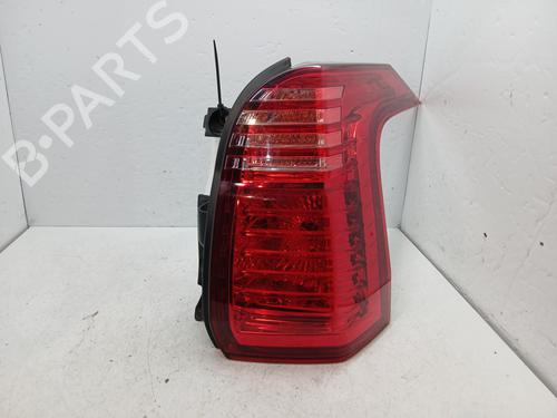Højre baglygte PEUGEOT 5008 (0U_, 0E_) 1.6 HDi (112 hp) 32281098