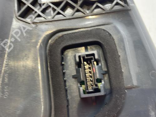 Used Right taillight Right taillight BMW 5 (F10) 530 d xDrive (258 hp) 28610359 28610359