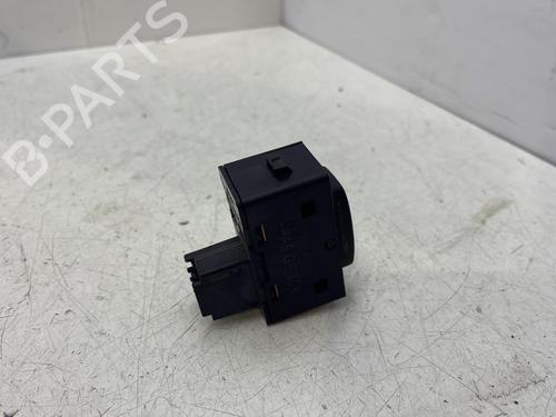 Used Right front window switch Right front window switch PEUGEOT 407 (6D_) 1.6 HDi 110 (6D9HZC, 6D9HYC) (109 hp) 34259868 34259868