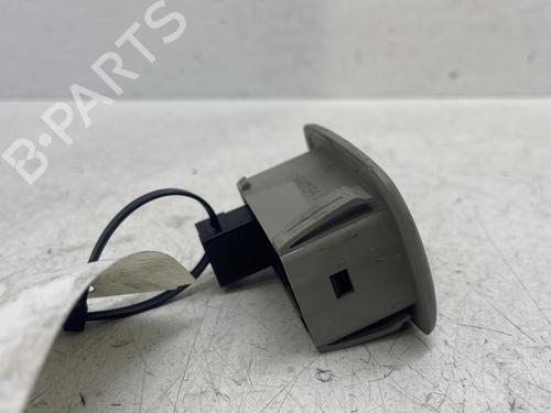 Used Right rear window switch Right rear window switch CITROËN C3 II (SC_) 1.6 HDi (92 hp) 31806970 31806970