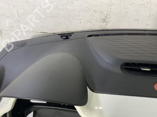 Used Dashboard Dashboard RENAULT TWINGO III (BCM_, BCA_) 1.0 SCe 75 (73 hp) 22841083 22841083
