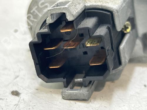 Used Ignition barrel Ignition barrel VW TRANSPORTER T4 Van (70A, 70H, 7DA, 7DH) 1.9 D (61 hp) 40221957 40221957