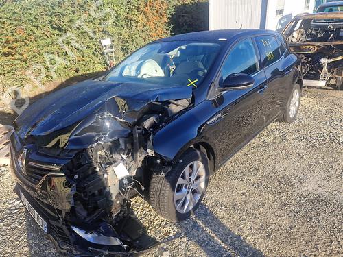 Brugte RENAULT MEGANE IV Hatchback (B9A/M/N_) 1.3 TCe 140 (B9NB) (140 hp) 4254570