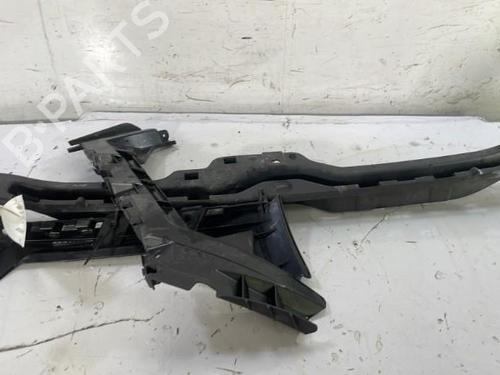 Rear bumper bracket FORD FIESTA VI (CB1, CCN) 1.4 TDCi | BP22837199C159 
