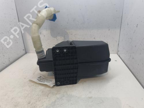 Windscreen washer tank SEAT LEON (1P1) 2.0 TDI 16V | BP27670698C113 