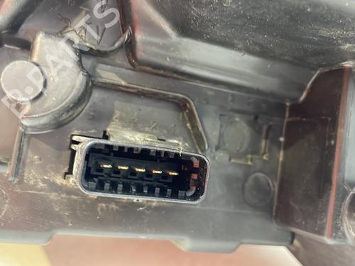 Right headlight RENAULT CLIO III (BR0/1, CR0/1) 1.5 dCi | BP30134758C29 