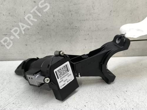 ignition-barrel-bluecar-blueutility-2011-40054987 main image