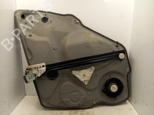 Used Rear left window mechanism Rear left window mechanism MERCEDES-BENZ B-CLASS Sports Tourer (W245) B 180 CDI (245.207) (109 hp) 23429438 23429438