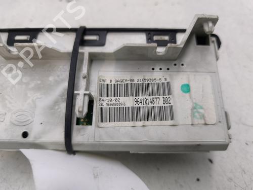 Used Display monitor Display monitor PEUGEOT 206 Hatchback (2A/C) 2.0 HDI 90 (90 hp) 34412695 34412695