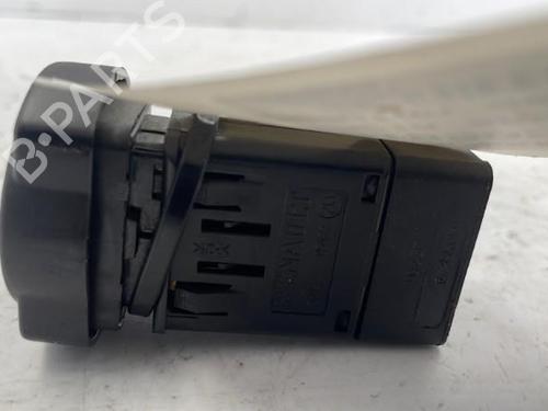 Used Warning switch Warning switch DACIA SANDERO 1.4 MPI LPG (72 hp) 22832793 22832793
