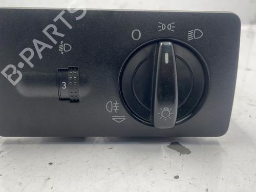 Commande de phare SKODA FABIA I (6Y2) 1.4 16V (75 hp) 22845826