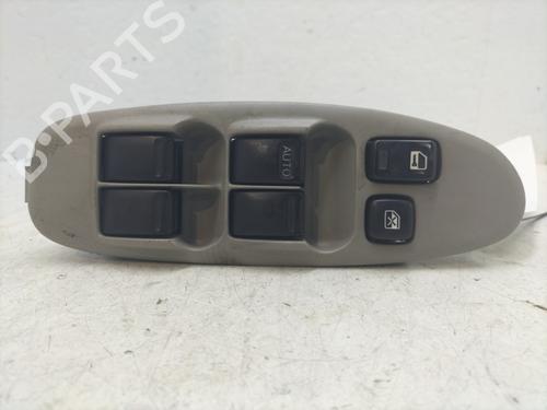 Used Left front window switch NISSAN ALMERA TINO (V10) 2.2 dCi (115 hp) 32241858