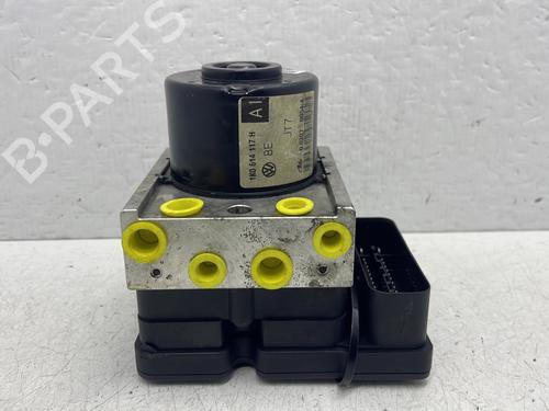 Used ABS pump VW GOLF PLUS V (5M1, 521) 1.9 TDI (105 hp) 32403441