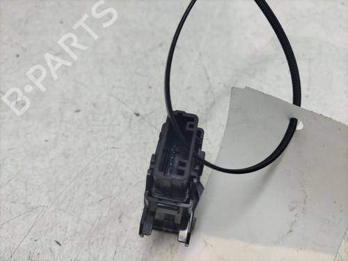 warning-switch-toyota-aygo-x-_b7_-2022-30445834 main image