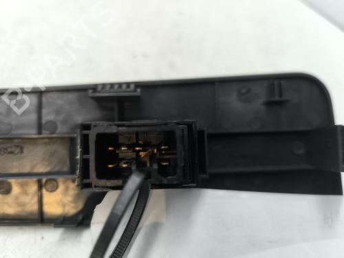 Right front window switch HYUNDAI MATRIX (FC) 1.6 | BP35886881I26 - Image 4