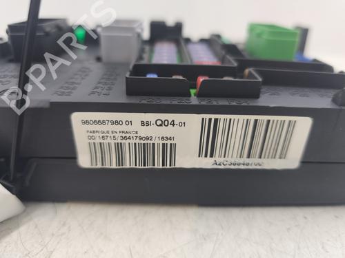 Used Fuse box Fuse box CITROËN DS4 (NX_) 2.0 BlueHDi 150 (150 hp) 30676461 30676461