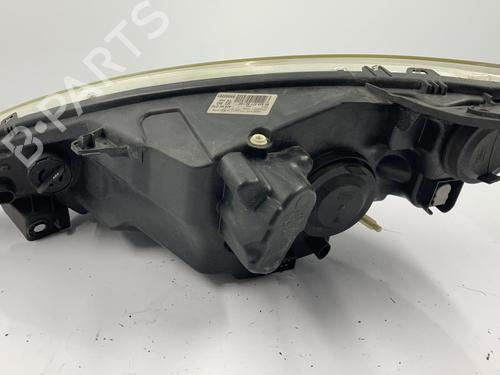 Koplamp rechts PEUGEOT 1007 (KM_) 1.4 HDi (68 hp) 22816503
