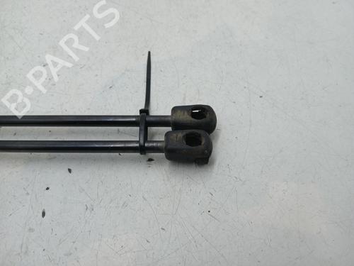 tailgate-lift-support-skoda-fabia-iii-nj3-2014-2015-2016-2017-2018-2019-2020-2021-32856644 main image