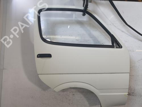 Used Right front door TOYOTA HIACE III Van (_H5_, _H6_, _H7_, _H8_, _H9_) 2.4 D (LH61, LH51) (75 hp) 26732234