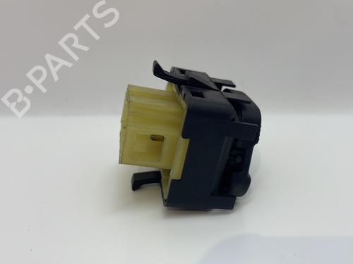 Used Right rear window switch Right rear window switch VW GOLF III (1H1) 1.9 D (64 hp) 28718437 28718437