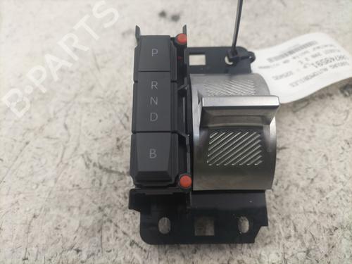 Used Gear lever PEUGEOT 208 II (UB_, UP_, UW_, UJ_) e-208 (136 hp) 24148729