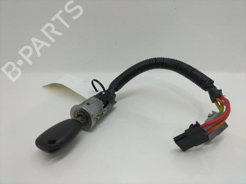 Used Ignition barrel RENAULT TRAFIC II Van (FL) 1.9 dCi 100 (FL0C, FL0K, FL0B) (101 hp) 30162354