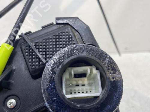 front-right-lock-toyota-corolla-_e12_-2001-2002-2003-2004-2005-2006-2007-2008-30445827 main image