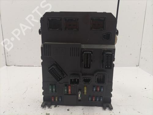 Used Fuse box CITROËN XSARA PICASSO (N68) 2.0 HDi (90 hp) 22846036