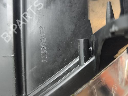 Right headlight VW GOLF V (1K1) 1.9 TDI | BP29700568C29