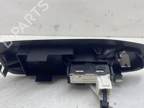 Used Right front window switch Right front window switch PEUGEOT 2008 I (CU_) 1.2 THP 110 / PureTech 110 (110 hp) 29726058 29726058
