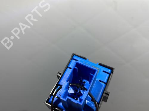 Switch DS DS 3 / DS 3 CROSSBACK (UR_, UC_, UJ_) 1.5 BlueHDi 100 (UCYHYJ) | BP29438788I30 
