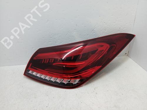 Used Right taillight Right taillight MERCEDES-BENZ CLA Shooting Brake (X118) CLA 200 d (118.612) (150 hp) 36370600 36370600