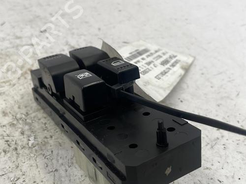 Used Switch Switch FIAT SEDICI (189_) 1.9 D Multijet 4x4 (120 hp) 22828702 22828702