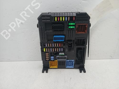 Used Fuse box CITROËN C3 III (SX) 1.2 THP 110 (SXHNPS, SXHNZT, SXHNZ6) (110 hp) 31035040