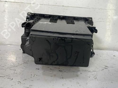 Used Glove box Glove box RENAULT CLIO V (B7_) 1.0 TCe 90 (B7MT) (91 hp) 22841314 22841314