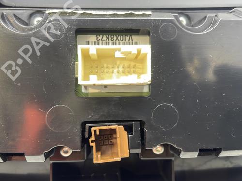 display-monitor-citroen-c3-picasso-sh_-2008-31966017 main image