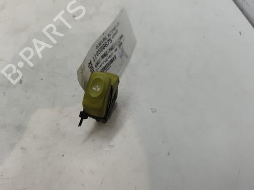 Used Right front window switch RENAULT TWINGO I (C06_) 1.2 (C066, C068) (58 hp) 28156785