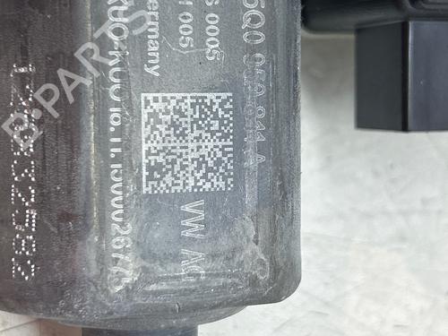 Rear left window mechanism VW TOURAN (5T1) 1.6 TDI | BP35886898C24 - Image 4