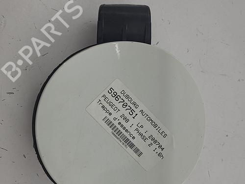 Fuel flap PEUGEOT 208 I (CA_, CC_) 1.6 HDi / BlueHDi 75 | BP22820838C131