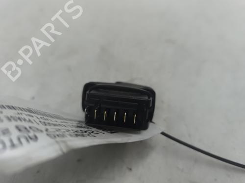 Used Right front window switch Right front window switch RENAULT KANGOO Express (FC0/1_) 1.5 dCi (61 hp) 32228322 32228322